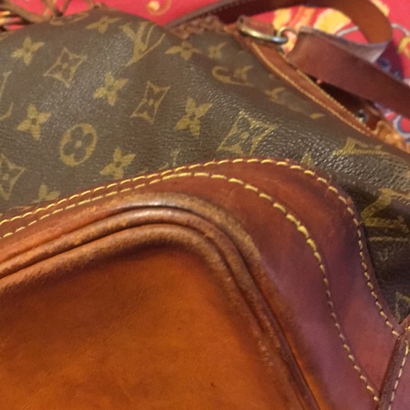 SOLD—Vintage Louis Vuitton Boho fringe Noe GM - Picture 8 of 16